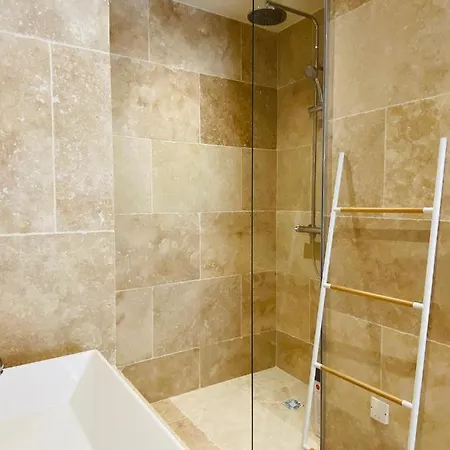 Feel@home Nemausus « Le 11 » Nîmes